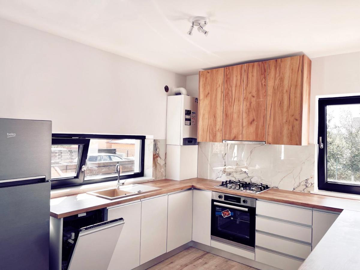 Apartmán Express Estates Lisaura Exteriér fotografie